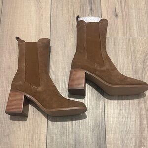 Leather Steve Madden Tan Suede Block Heel Chelsea Boots